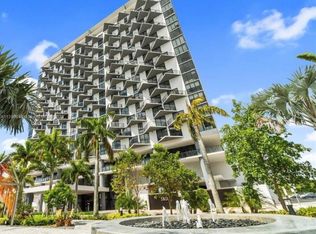 5300 Paseo Dr #905, Doral, FL 33166