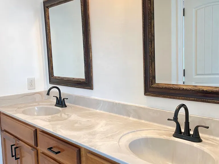 3350 Cotham Ln — Photo 9