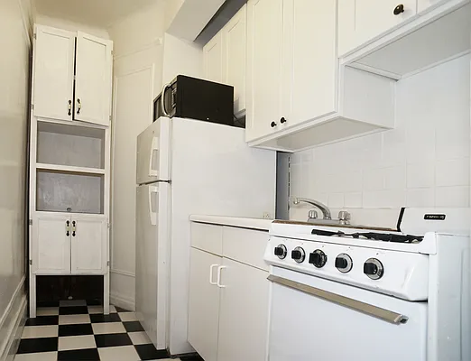 Sold by EXR | media 5