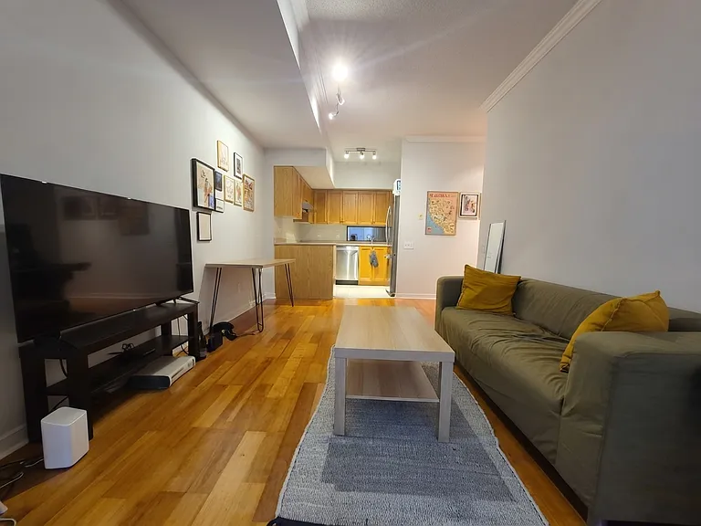 115 Richmond St E #203 — Photo 15