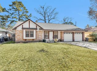 23014 Berry Pine Dr, Spring, TX 77373