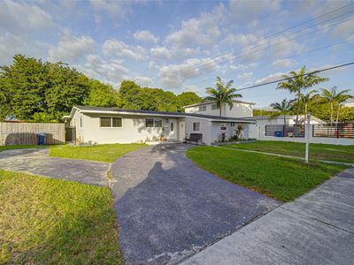 1610 SW 87th Ct, Miami, FL, 33165