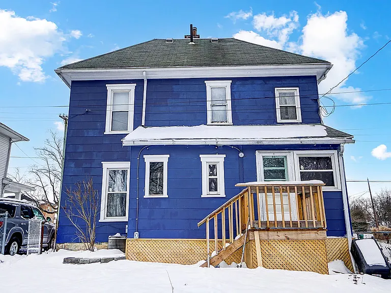 1407 Mound St — Photo 3