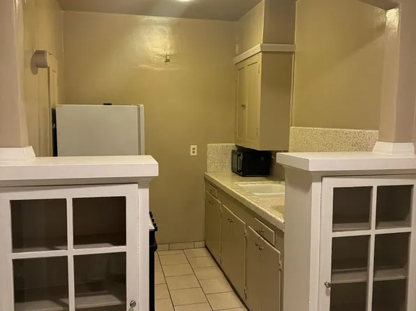 1440 N Hunter St #202, Stockton, CA 95202