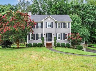 5712 Spice Meadow Ln, Winston Salem, NC 27106