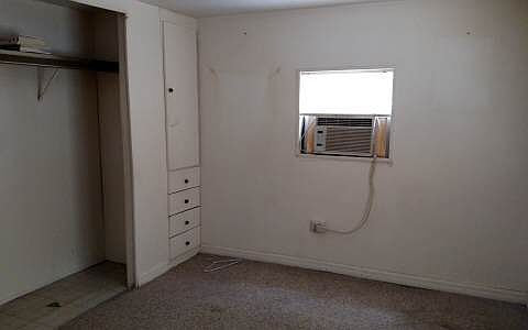 2nd image of 5103 Barnum St
