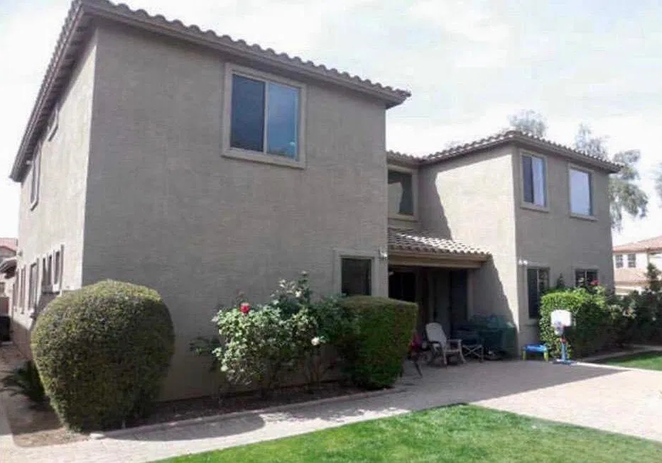 934 W Whitten St — Photo 3