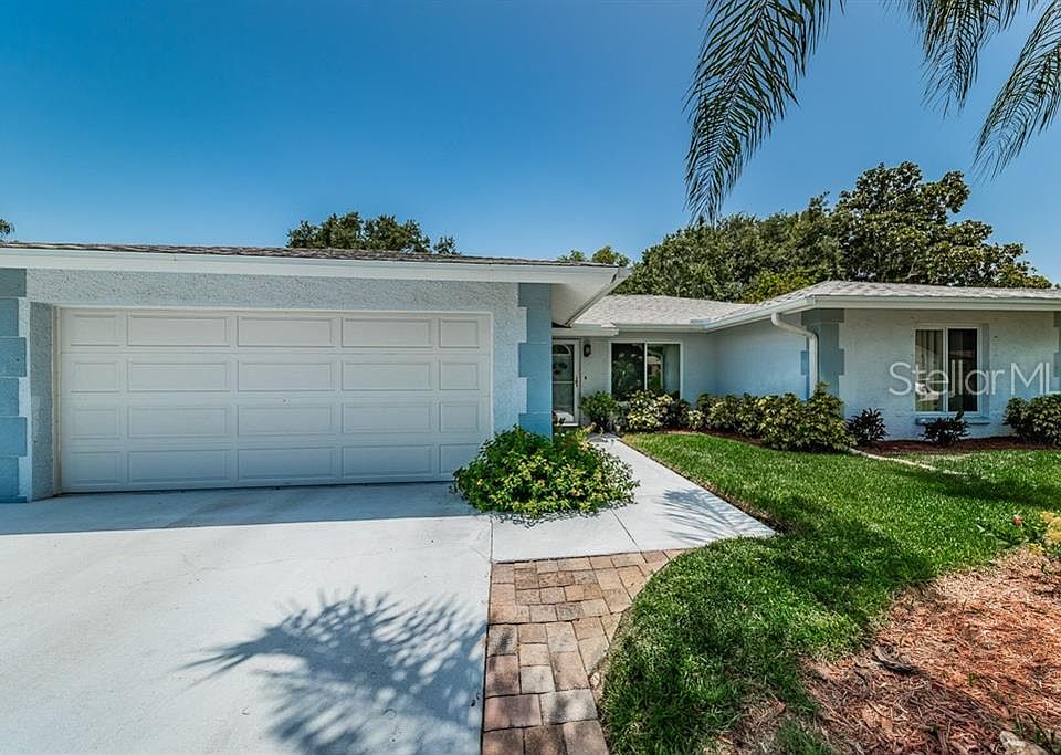 1st image of 3013 Sarah Dr