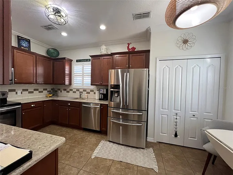 24401 Manchester Trl — Photo 20