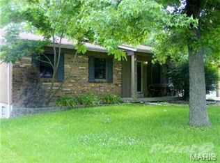 816 Ruth Ave, Festus, MO 63028