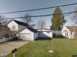 9822 E Shore Dr, Portage, MI 49002