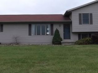 1420 Hinkle Rd, Springfield, OH 45505