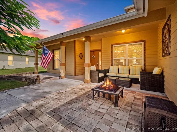 5748 NW Bonny Ct, Port Saint Lucie, FL 34986