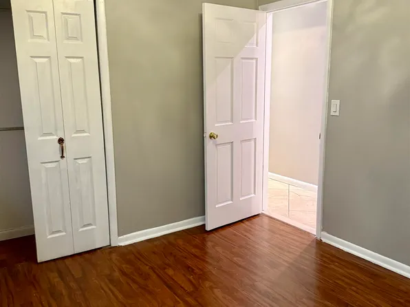 1106 91st Street image 14 of 22