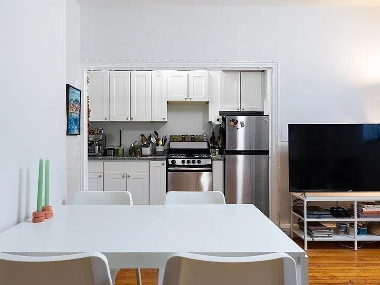 16 Chauncy St #A — Photo 5