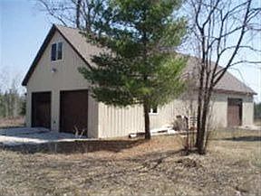 3rd image of 4010 Woodstream Ct