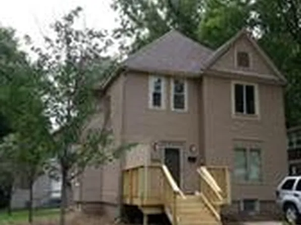 501 W Green St, Champaign, IL