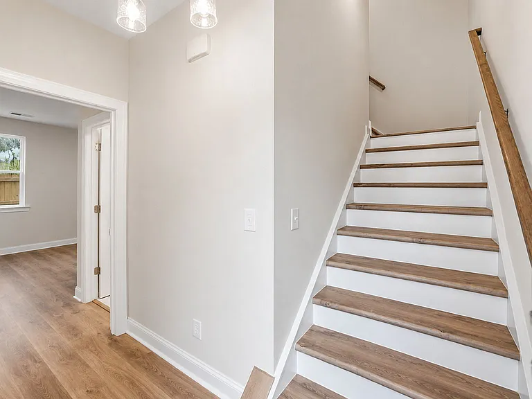 8931 Sharonbrook Dr — Photo 3