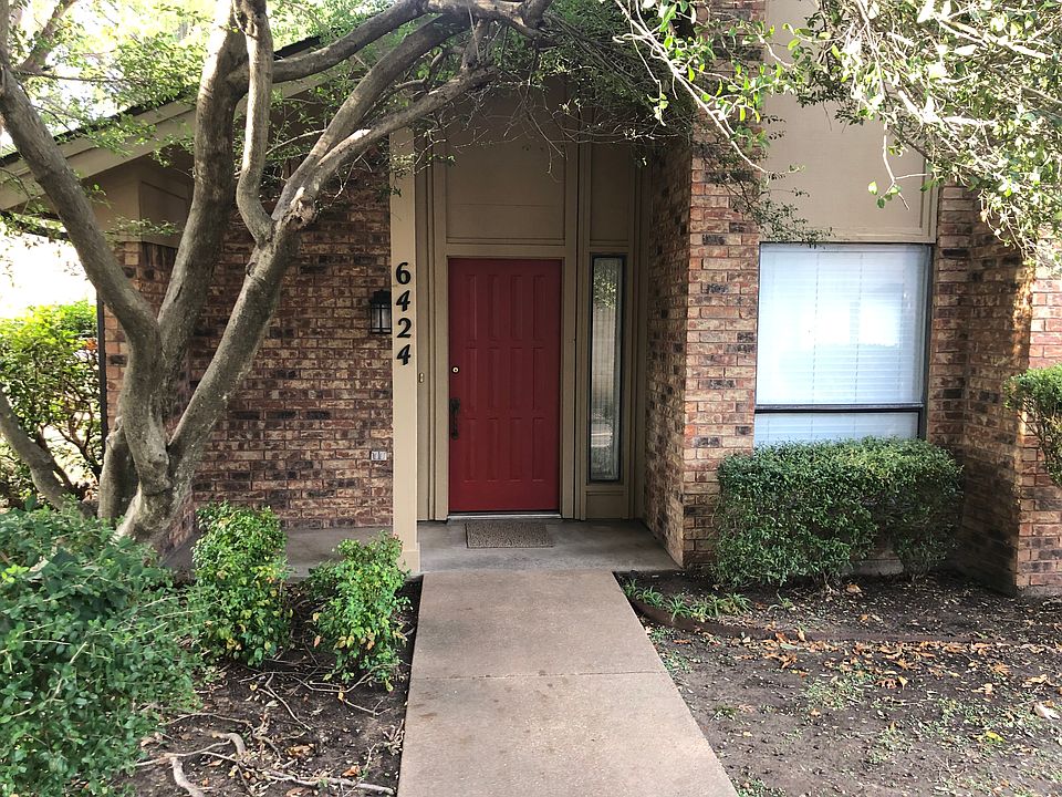 1st image of 6426 Lago Vista Dr #6424