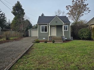 1529 SW Hill St, Dallas, OR 97338