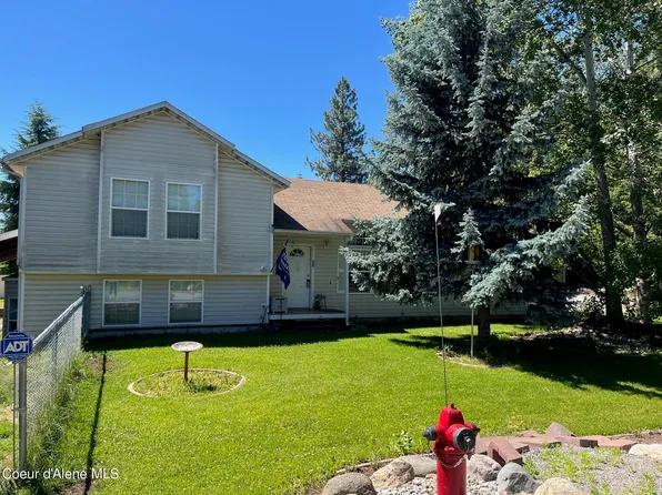31882 N Middle Ave, Spirit Lake, ID 83869