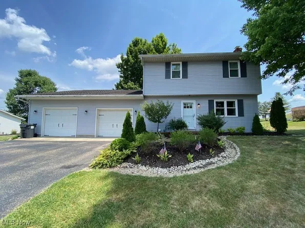 2785 Chardon Rd, Nashport, OH 43830