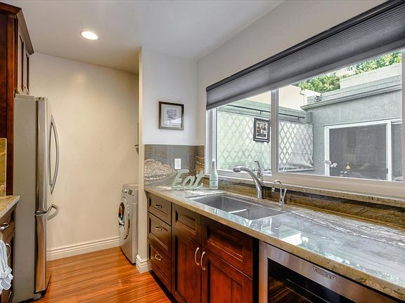5th image of 1919 Alameda De Las Pulgas APT 16