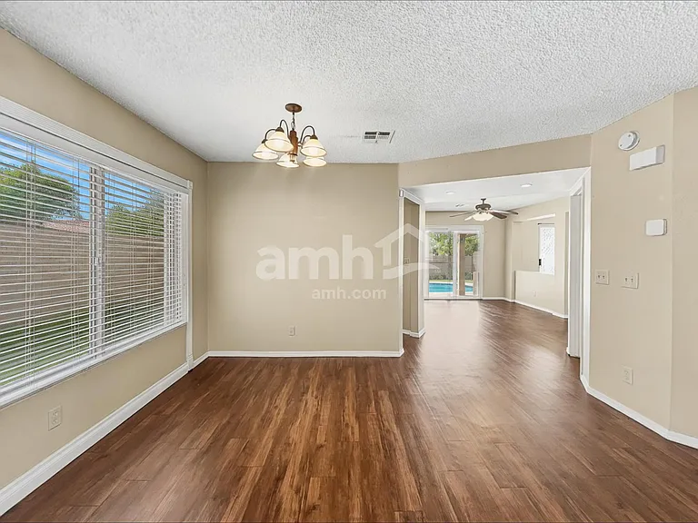 1474 Lodgepole Dr — Photo 7