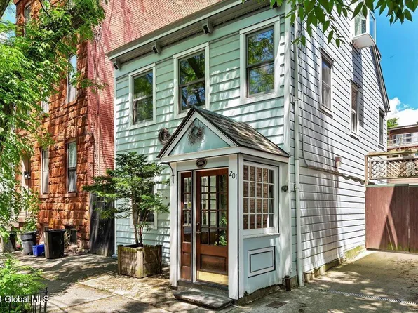 201 Elm Street, Albany, NY 12202