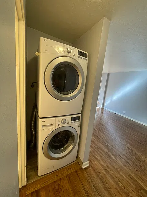 2 bed, 900 sqft, $1,850 — Photo 4