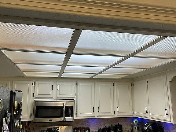 2nd image of 12604 Hickory Hollow Dr