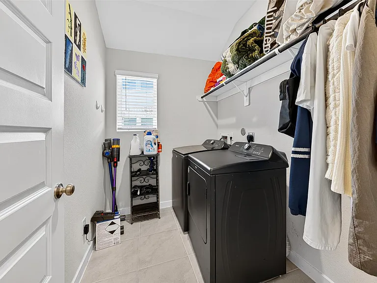 6342 Buffalo Bend Ln — Photo 17