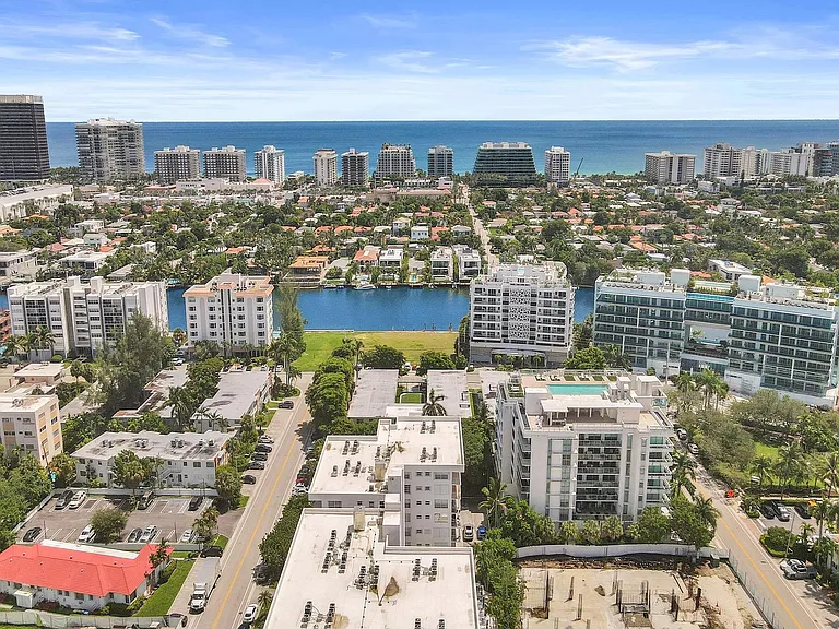9200 East Bay Harbor Drive — Photo 38