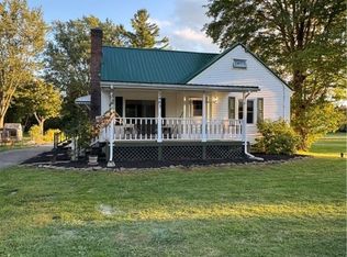 2463 Hemlock Rd, Eden, NY 14057