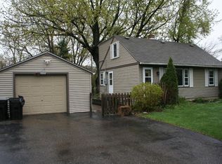 5288 Quincy St, Mounds View, MN 55112