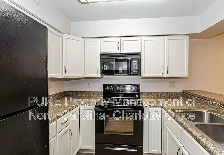 1832 J Julian Ln #D — Photo 8