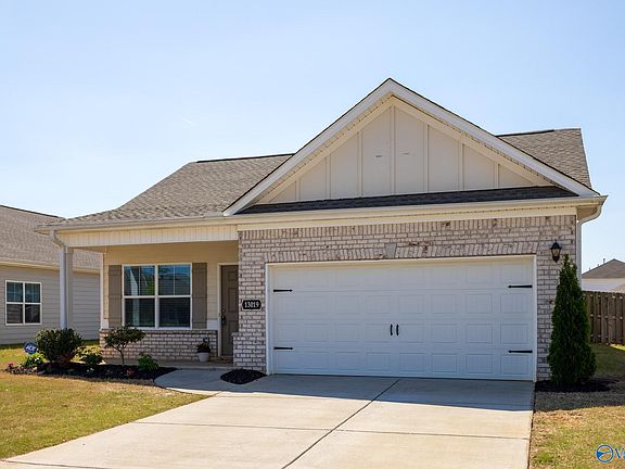 3rd image of 13019 Lantern Pointe Way