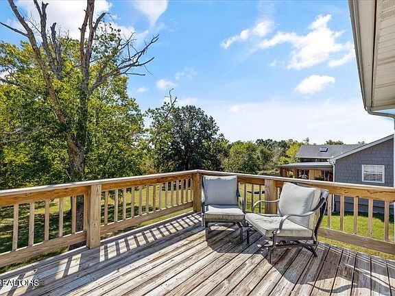 5th image of 1116 Spanish Oak Dr
