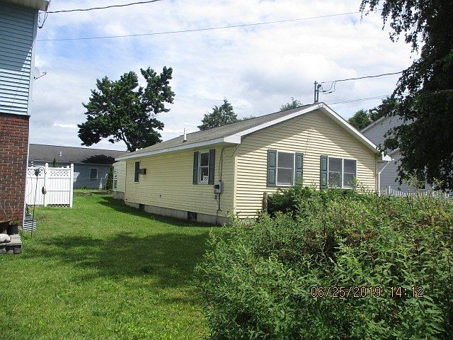 1st image of 418 N 7th Ave