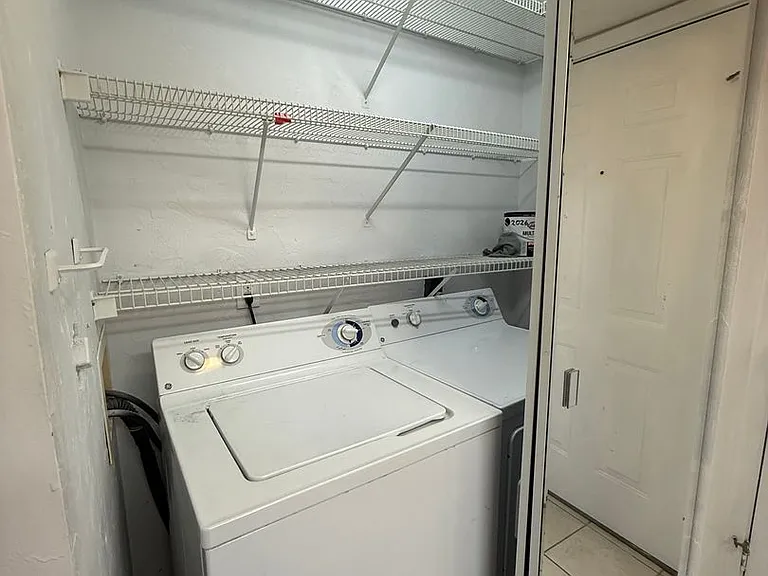 3600 SW 19th Ave #51 — Photo 31