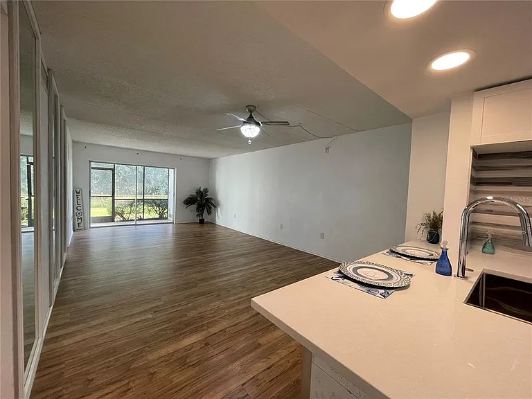 103 Palmetto Ct #103 — Photo 9