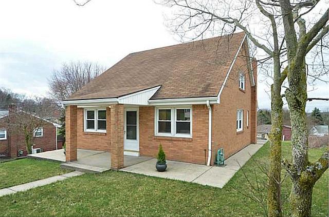 1st image of 18 Brentwood Dr