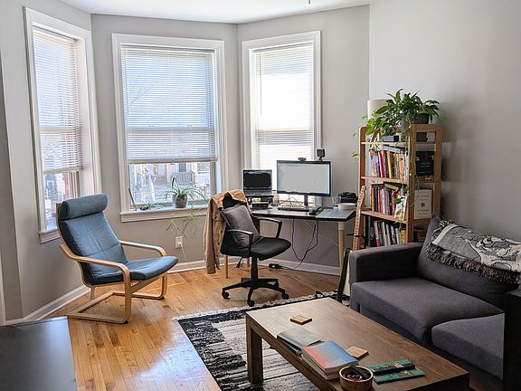 3rd image of 2730 N Monticello Ave #2