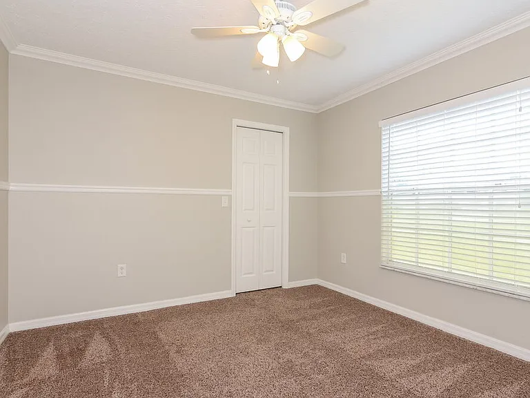 13240 Prince Cir — Photo 10