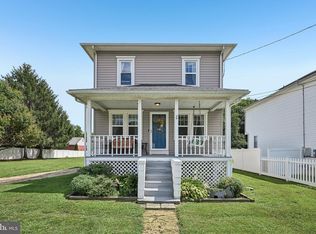 36 County Ave, Maple Shade, NJ 08052