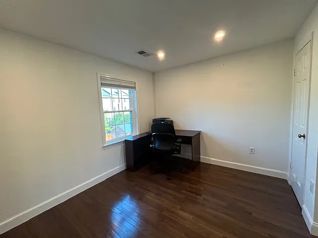 3545 Winfield Ln NW — Photo 5