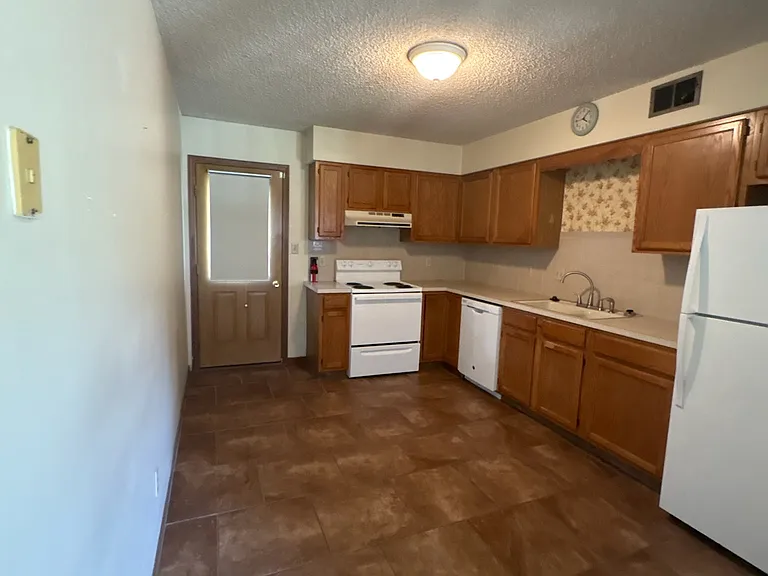 1303 Landon St #C — Photo 3
