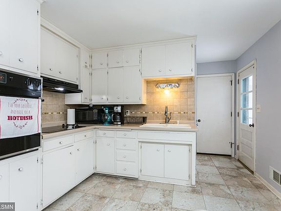 2nd image of 2177 17th Ave E