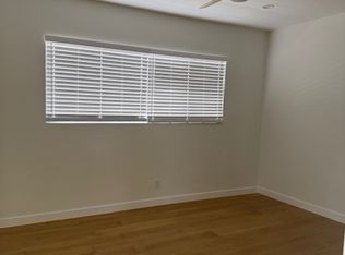 633 8th St, Hermosa Beach, CA 90254