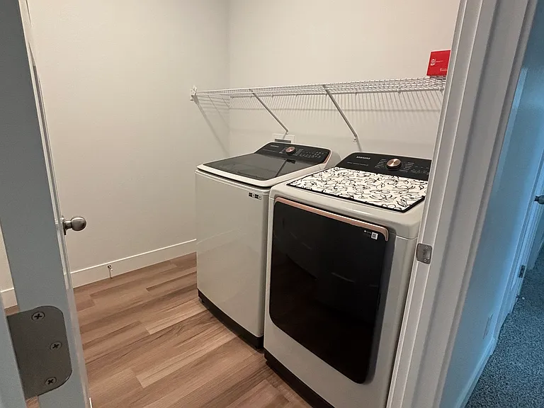 13483 S Commodus Dr #303 — Photo 4
